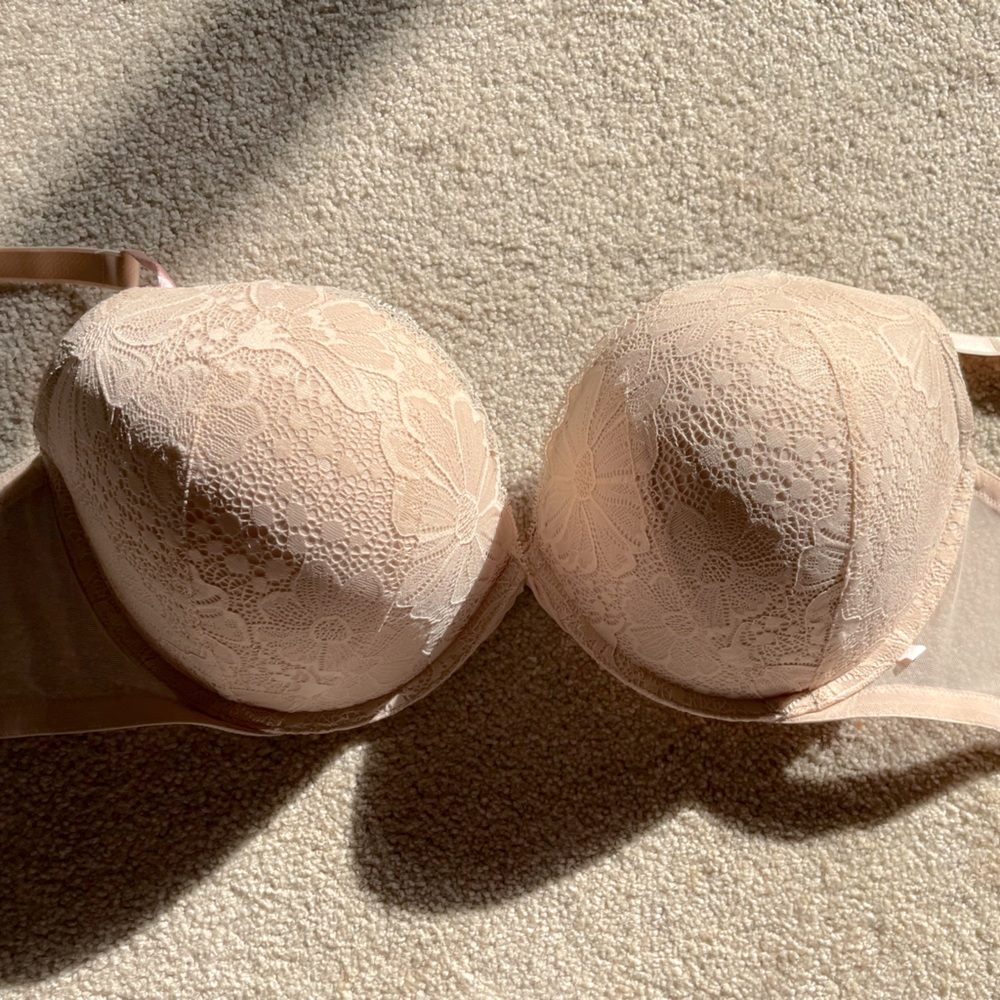NWT Victoria’s Secret Bra